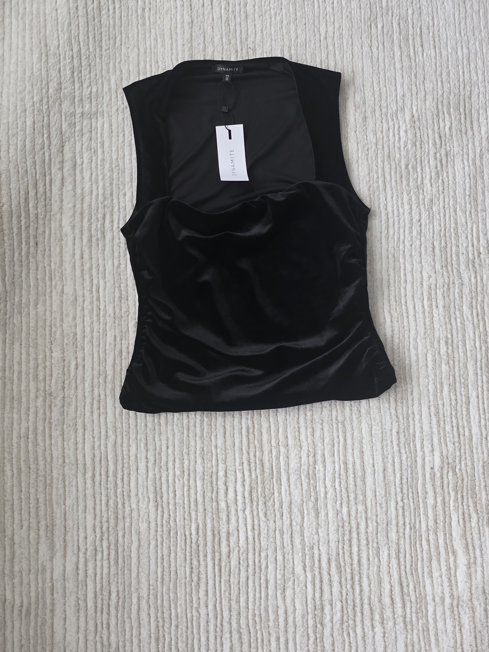 Dynamite Black Velvet Scoop-Neck Camisole
